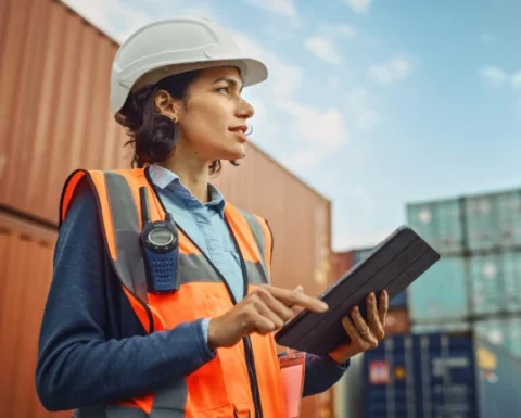 We can source all you commercial or industrial equipment for your shop from any location worldwide.